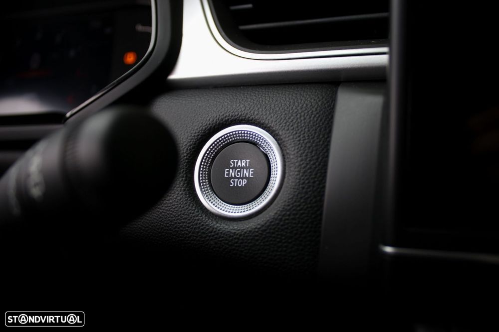 Renault Captur 1.0 TCe Exclusive - 18