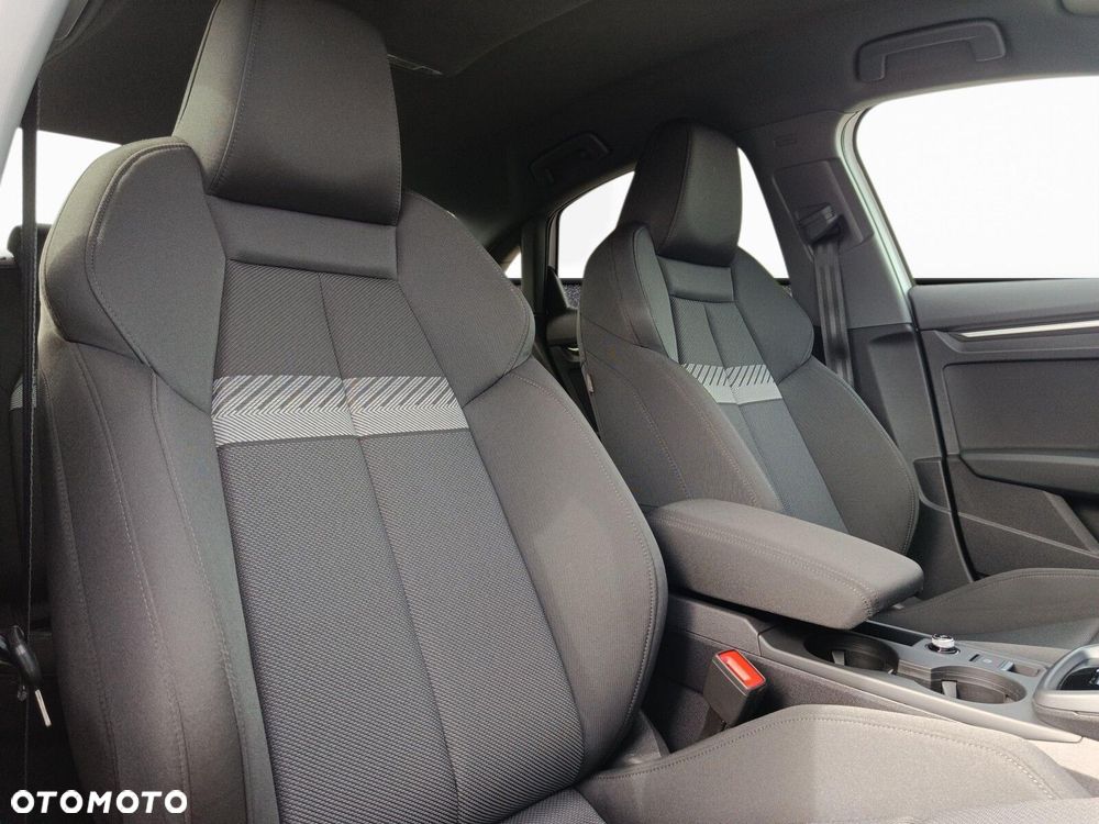 Audi A3 Limousine - 16