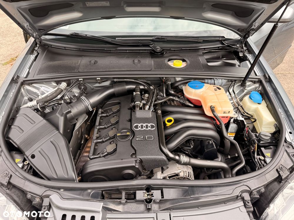 Audi A4 Limousine - 22