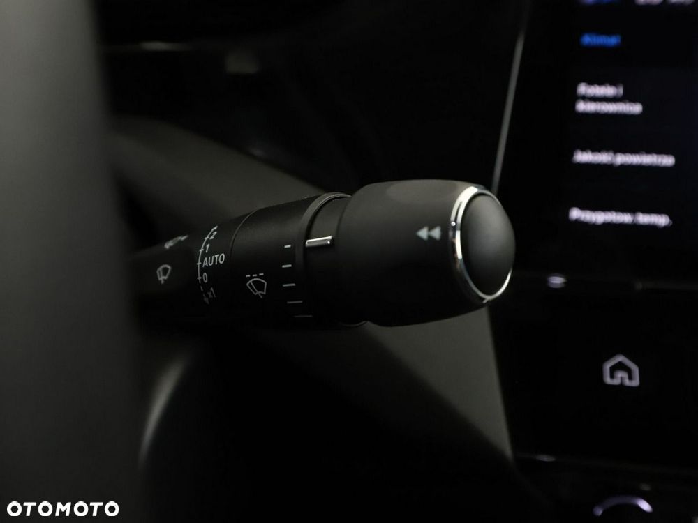 Peugeot 408 1.6 Plug-In Hybrid 180 Allure EAT8 - 38