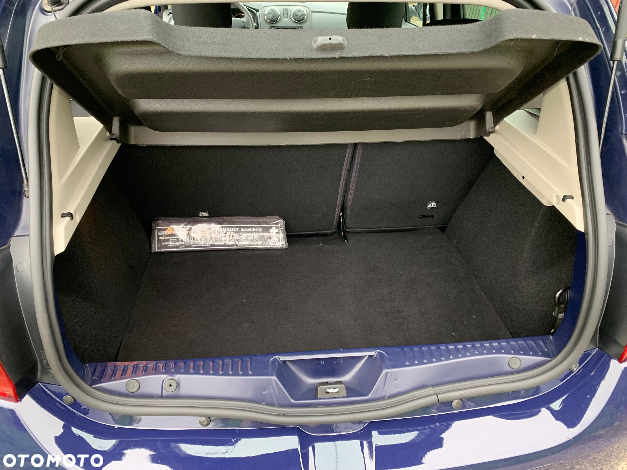 Dacia Sandero 1.2 16V 75 Celebration - 11