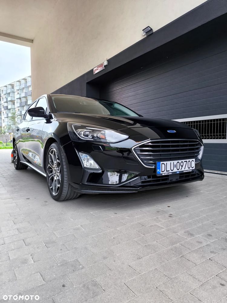 Ford Focus 1.5 EcoBoost Titanium ASS - 3