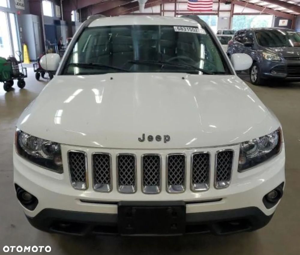 Jeep Compass - 1
