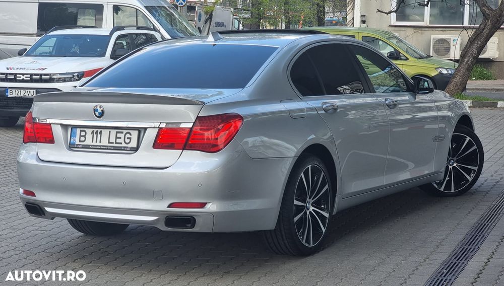 BMW Seria 7 740d xDrive Aut. - 7