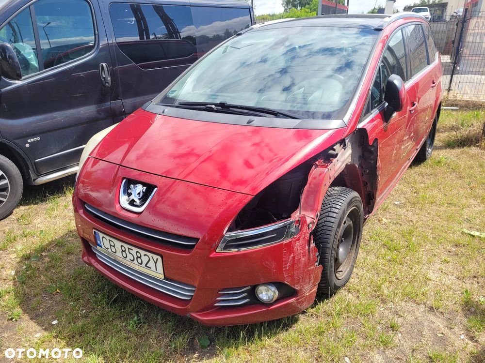 Peugeot 5008 1.6 THP Allure 7os - 4