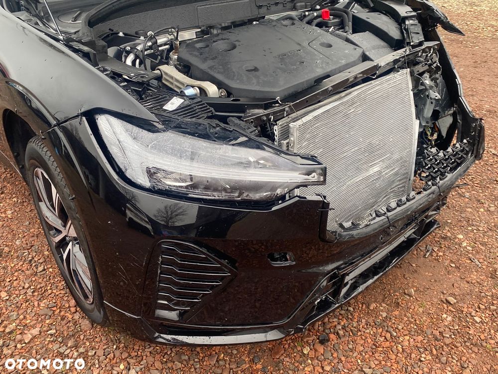 Volvo XC 60 B4 D AWD Plus Dark - 5