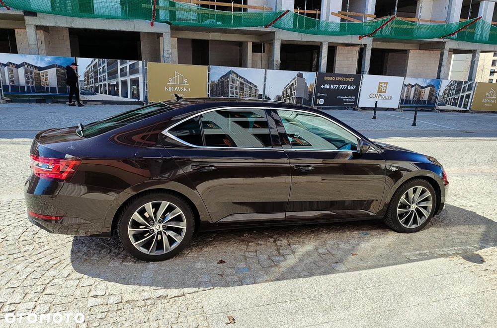 Skoda Superb 2.0 TDI L&K DSG - 4