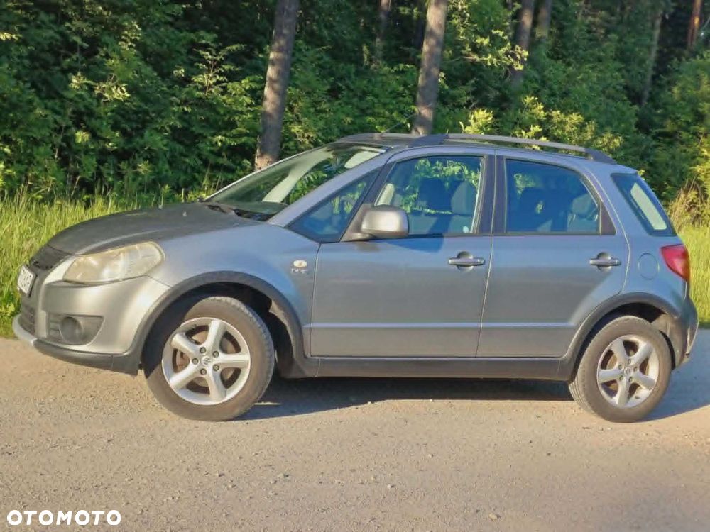 Suzuki SX4 - 5