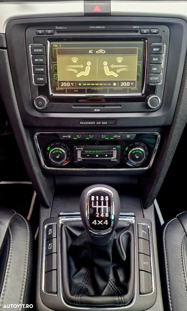 Skoda Superb 2.0 TDI 4X4 Exclusive - 12