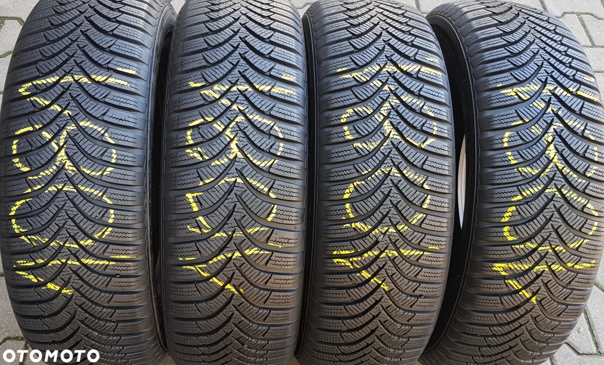 4x 195/65R15 Hankook Winter Icept RS2 Komplet opon zimowych - 1
