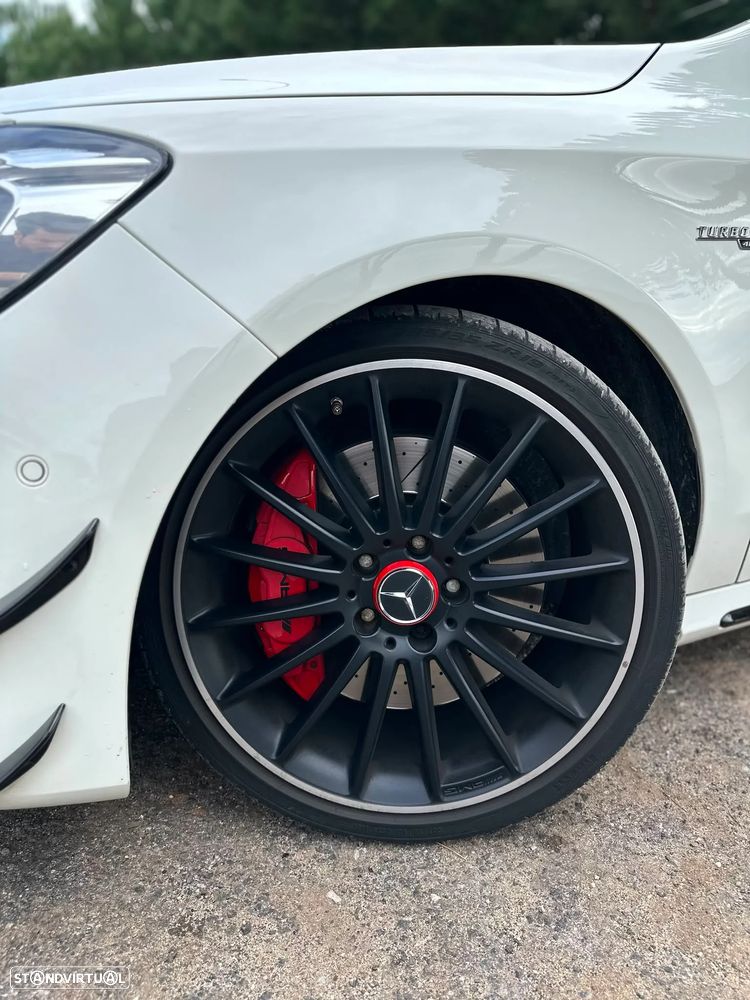 Mercedes-Benz CLA 45 AMG 4Matic Speedshift 7G-DCT - 3