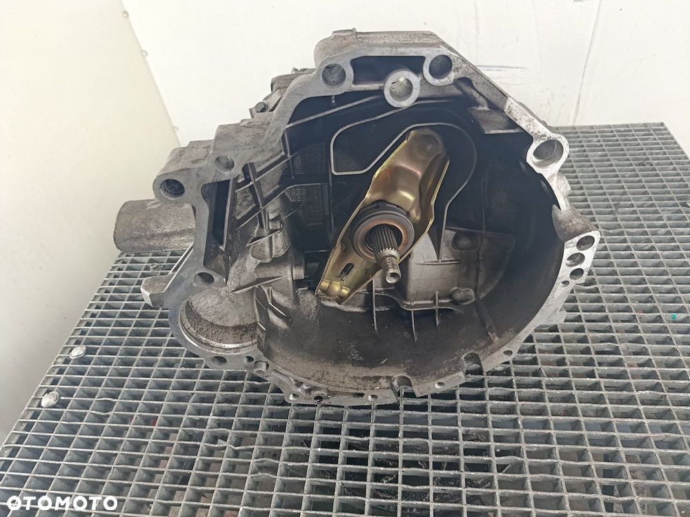 SKRZYNIA BIEGÓW MANUALNA 5 VW PASSAT B5 EEN 1.9 TDI - 5