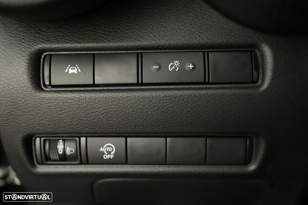 Nissan Juke 1.0 DIG-T N-Connecta DCT - 19