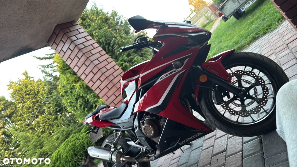 Honda CBR - 1