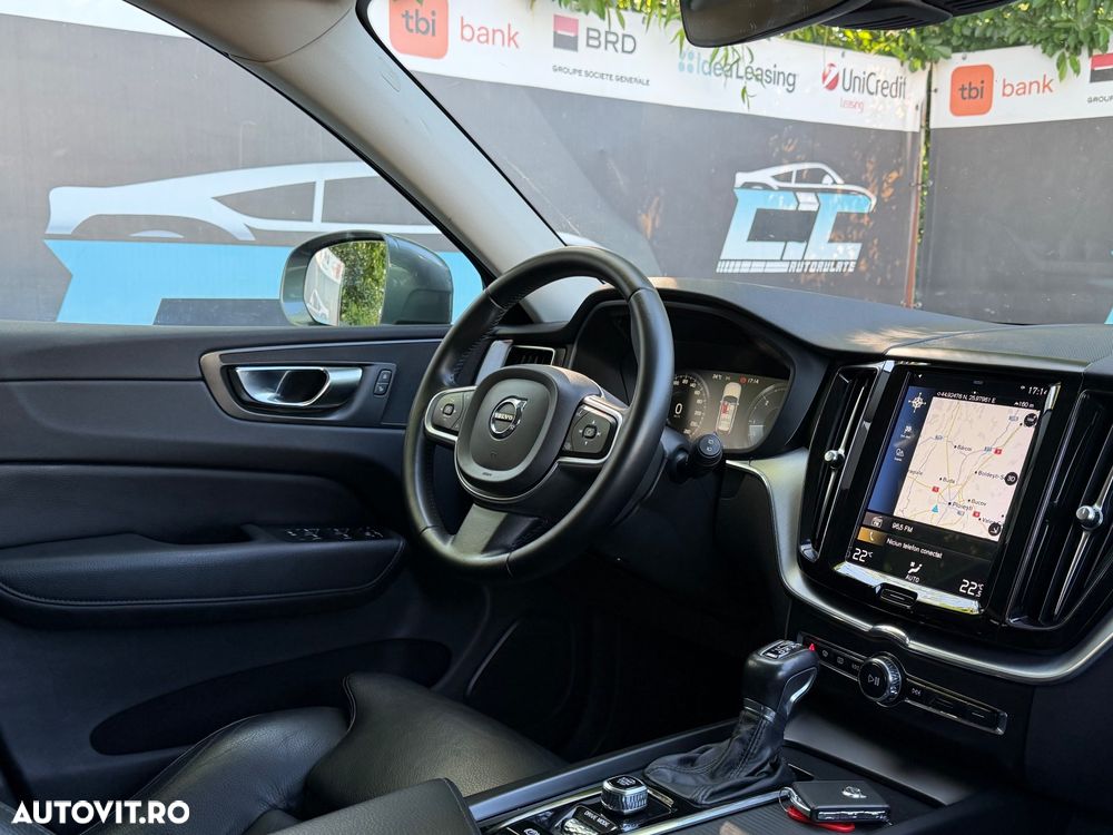 Volvo XC 60 D4 Geartronic Momentum Pro - 8