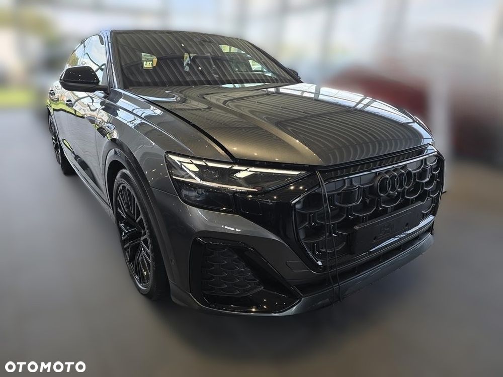 Audi Q8 - 3