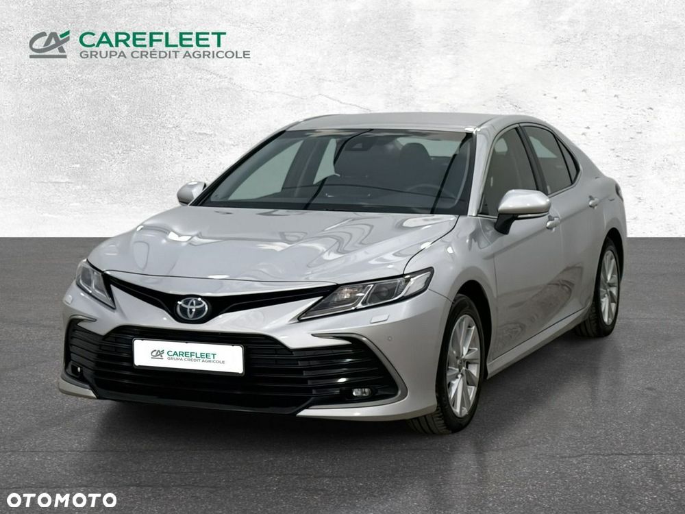 Toyota Camry - 2