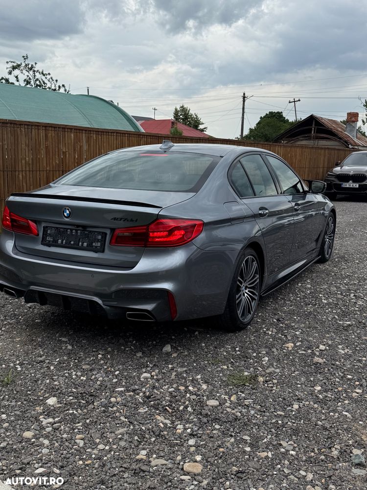 BMW Seria 5 520d AT - 11