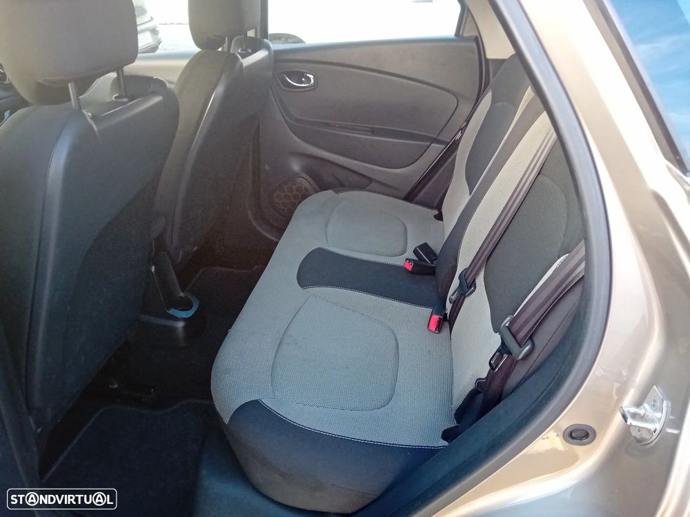 Renault Captur 1.5 dCi Sport - 40