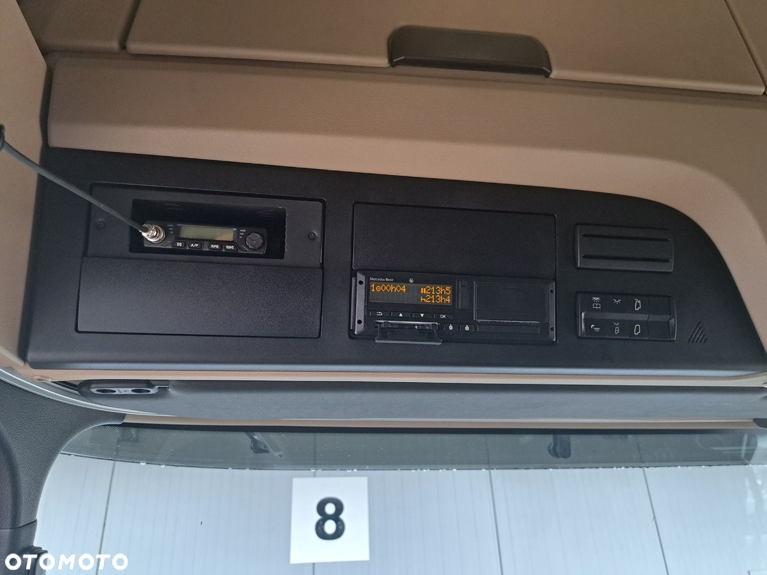Versalift Actros 1845 - 25