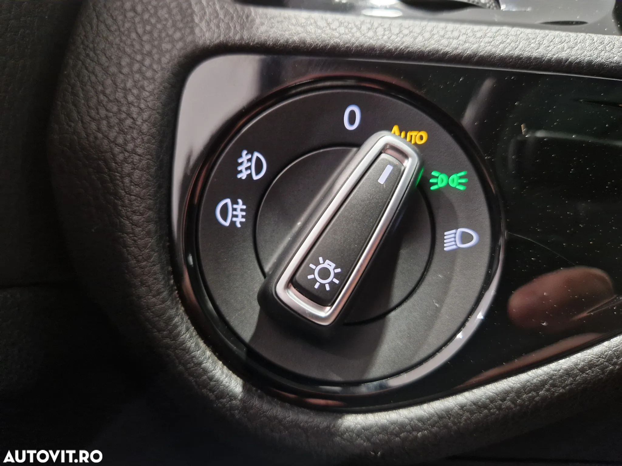Volkswagen Golf 2.0 TDI DSG Highline - 15