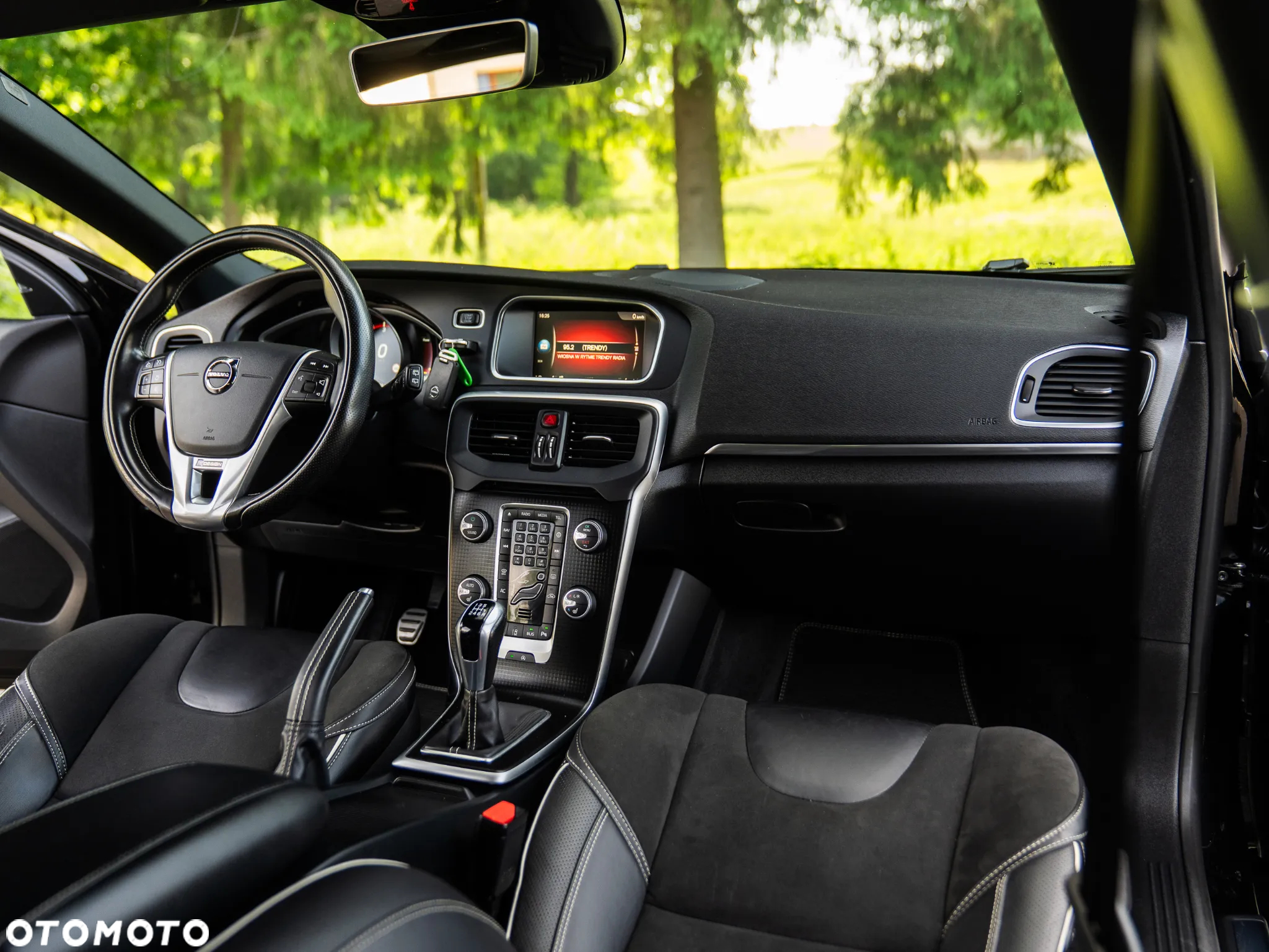 Volvo V40 D2 RDesign - 27