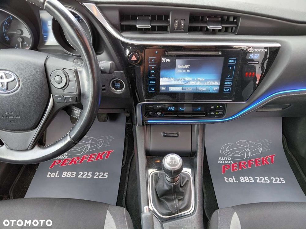 Toyota Auris - 18