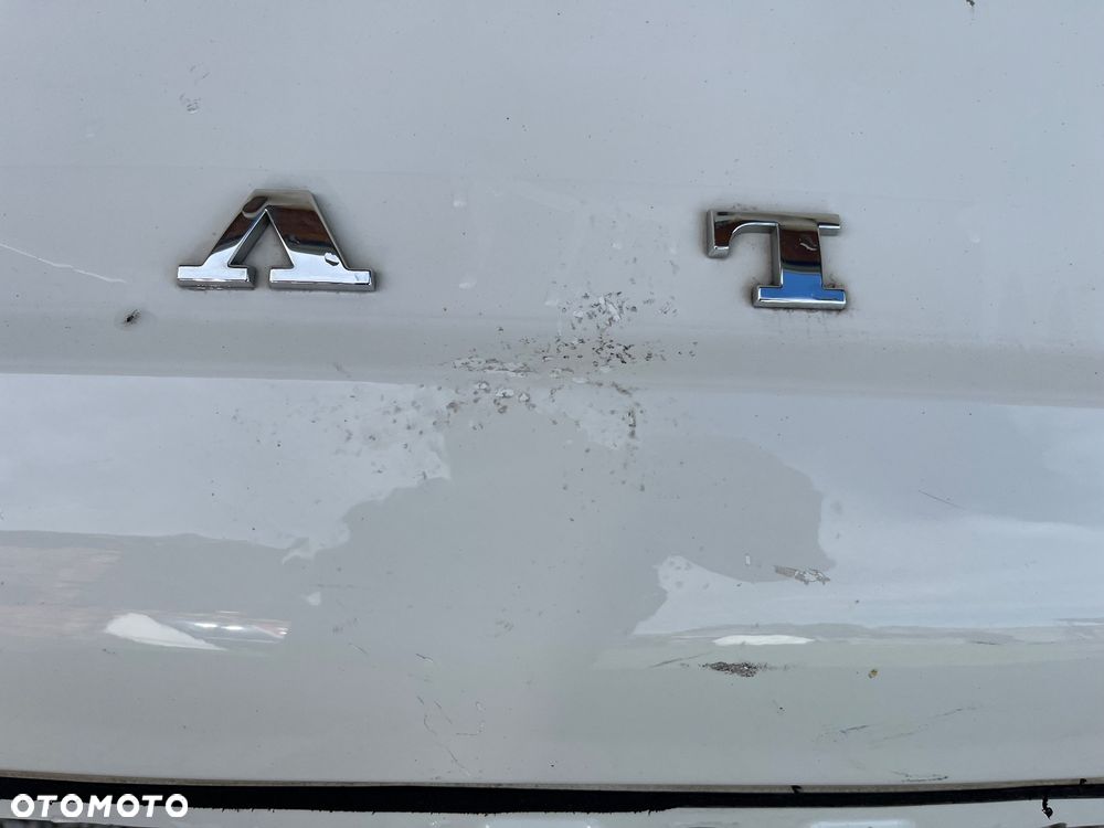 VOLVO XC40 II KLAPA POKRYWA BAGAŻNIKA 2017-2020 - 2