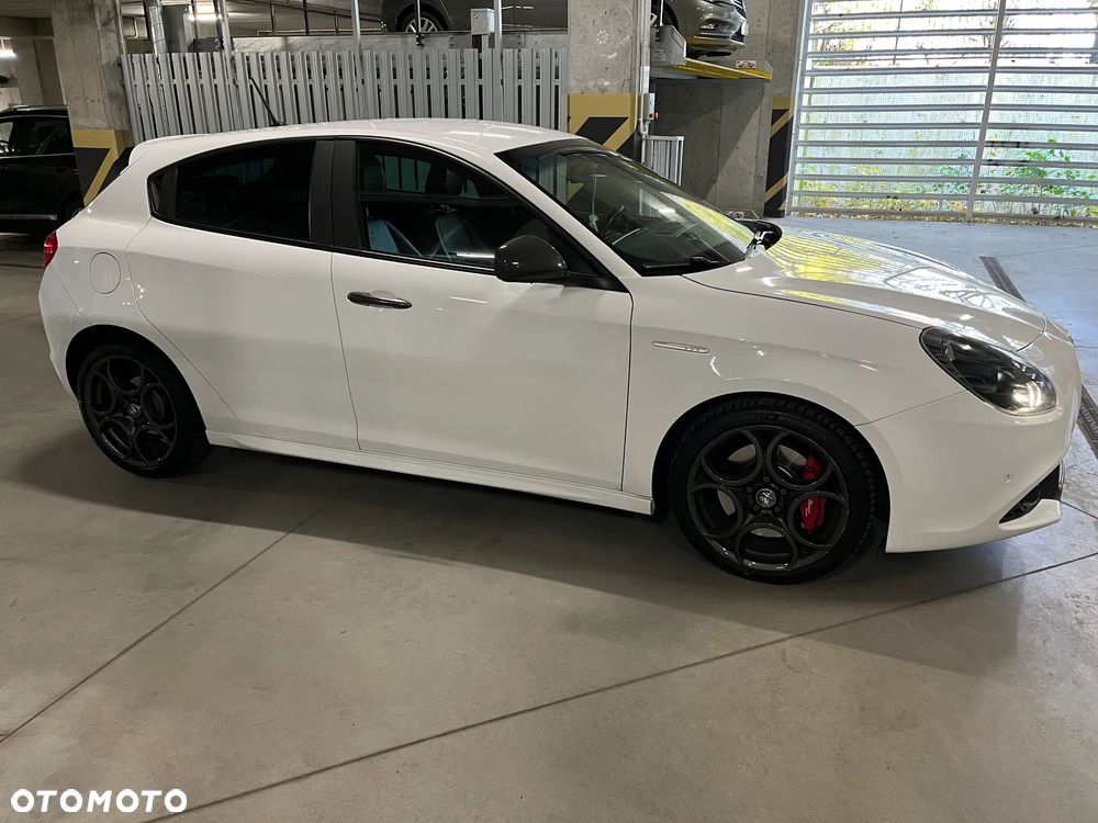 Alfa Romeo Giulietta Sport - 4