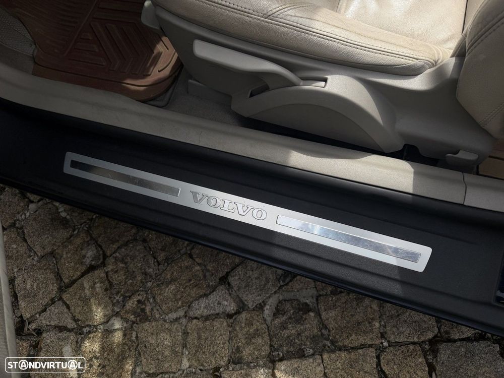 Volvo C70 2.0 D Momentum - 39