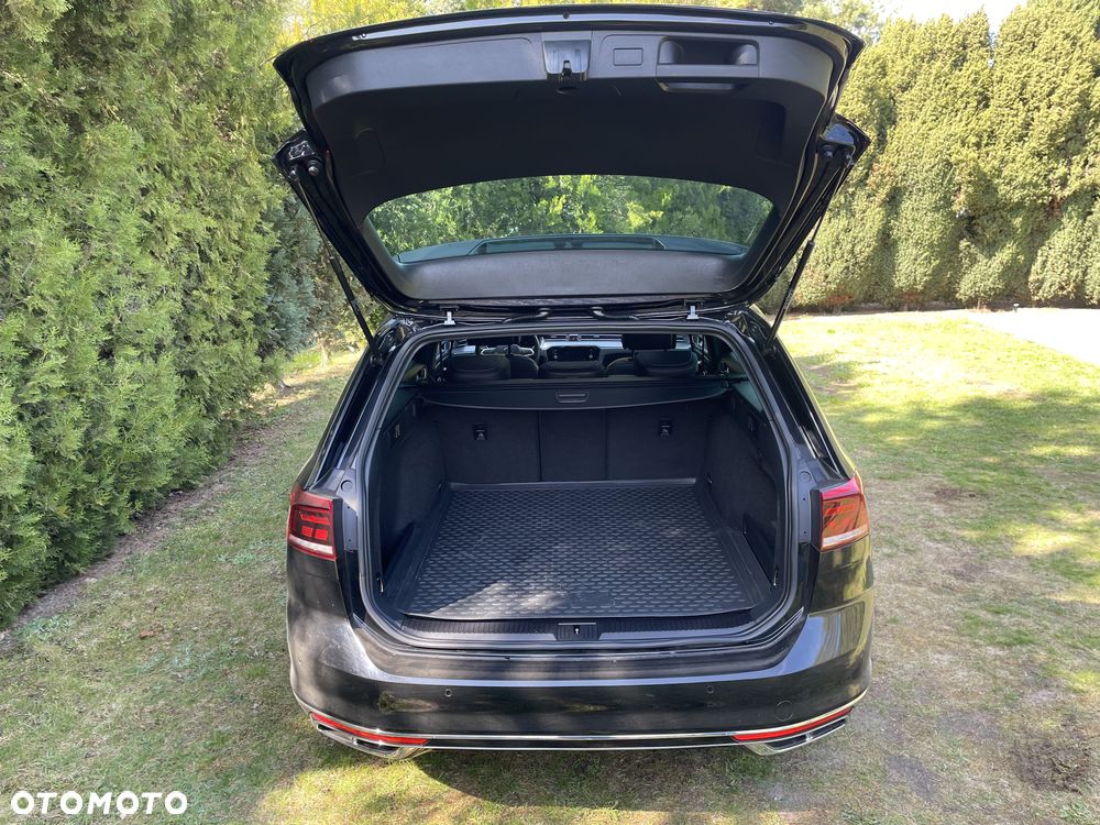 Volkswagen Passat - 7