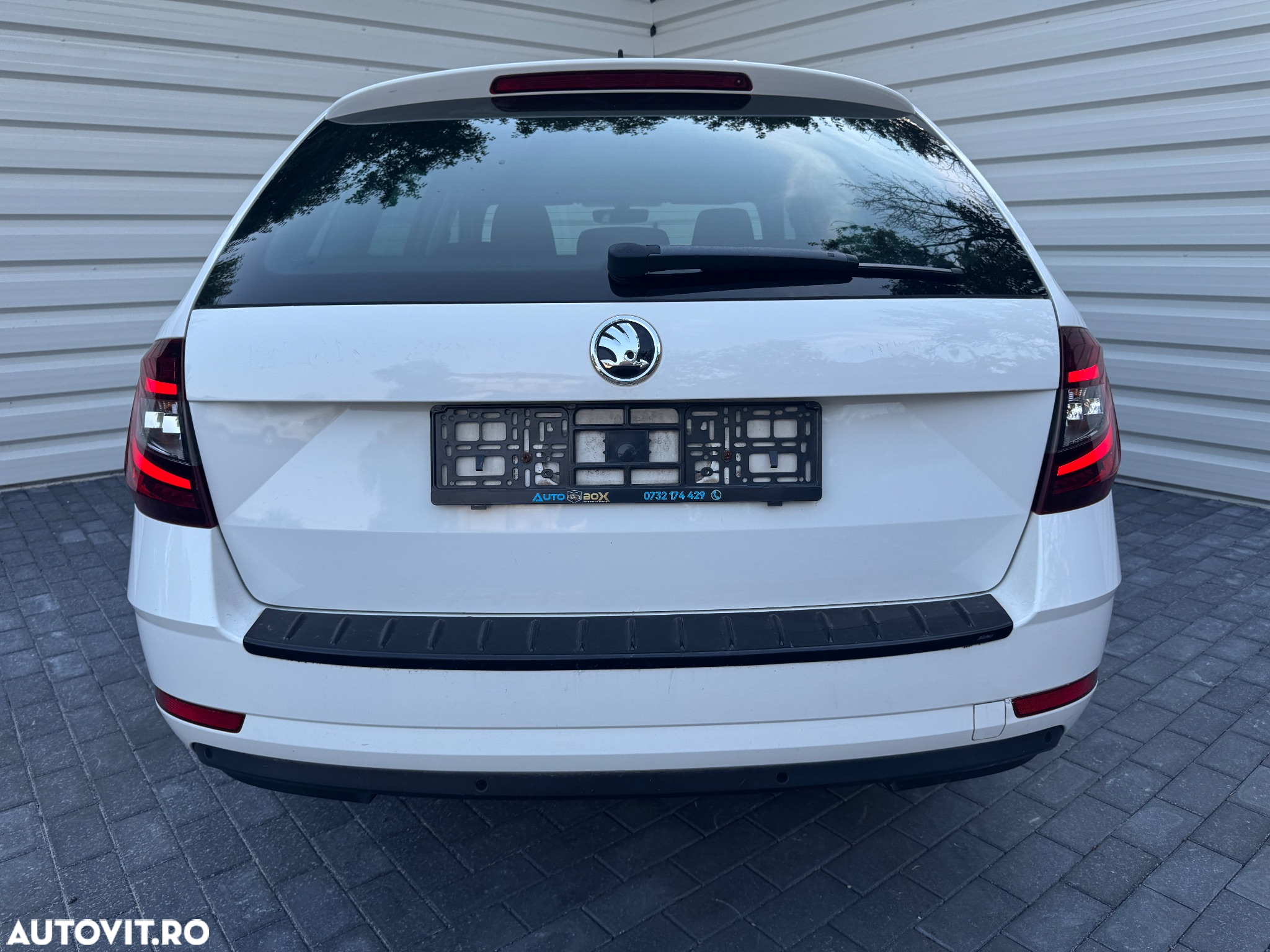 Skoda Octavia - 3