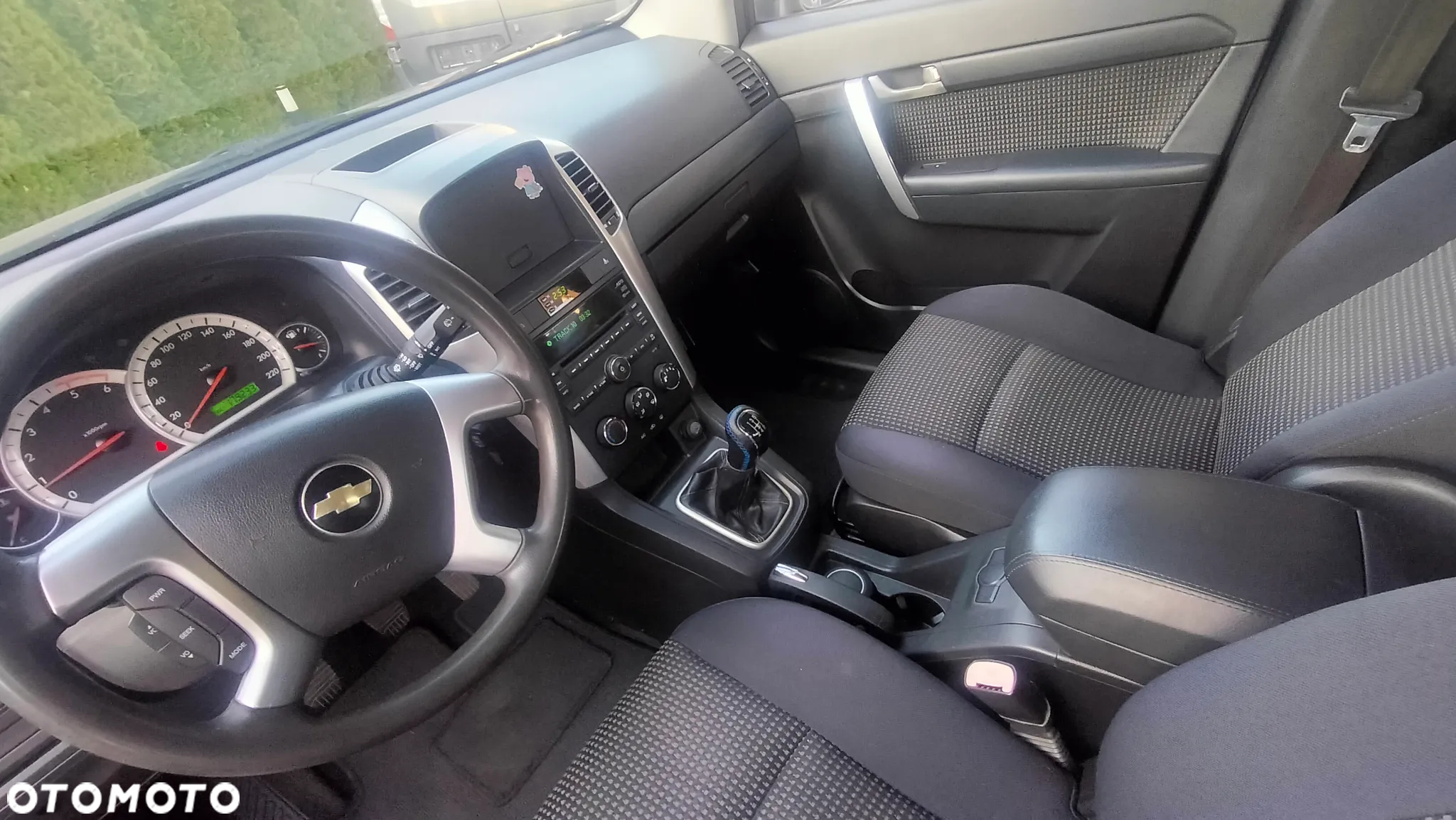 Chevrolet Captiva - 17