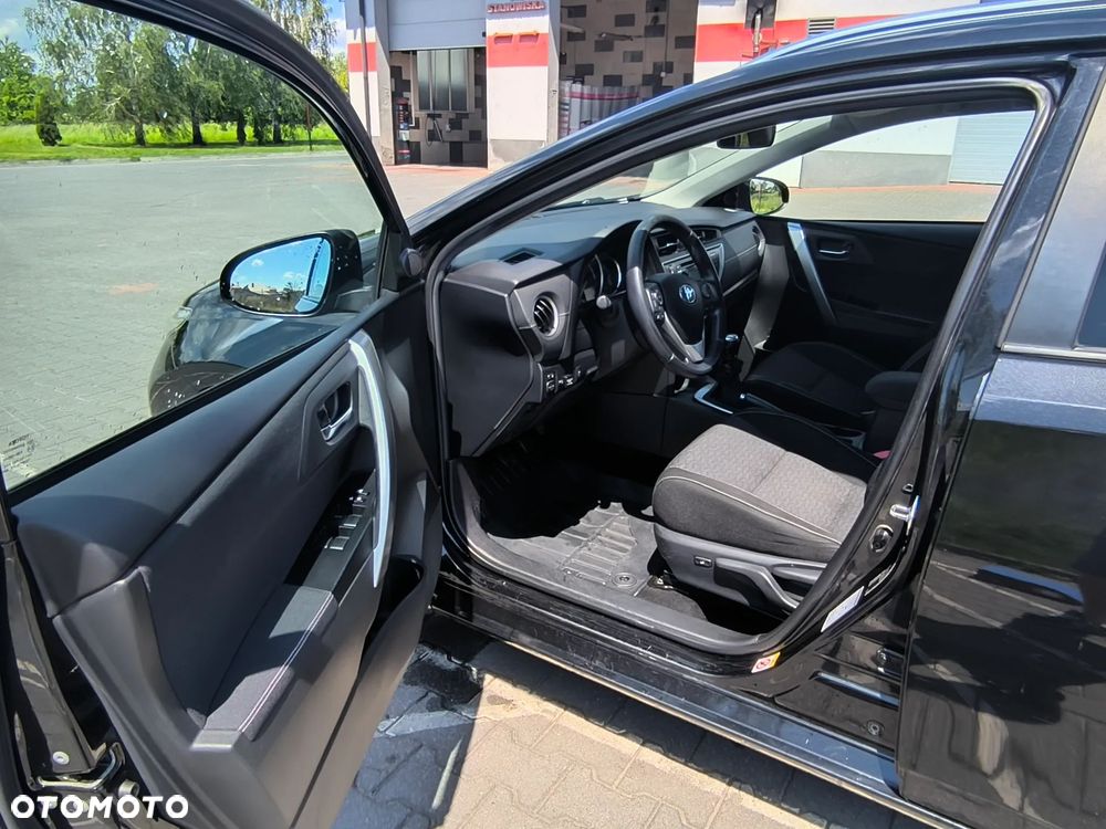 Toyota Auris 1.6 Edition - 7