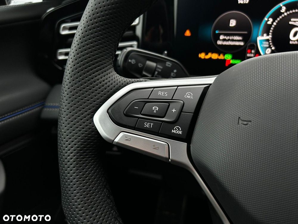 Volkswagen Tiguan - 10