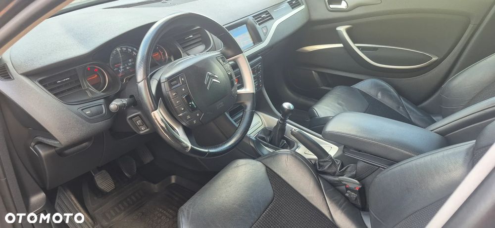 Citroën C5 HDi 135 FAP Exclusive - 23