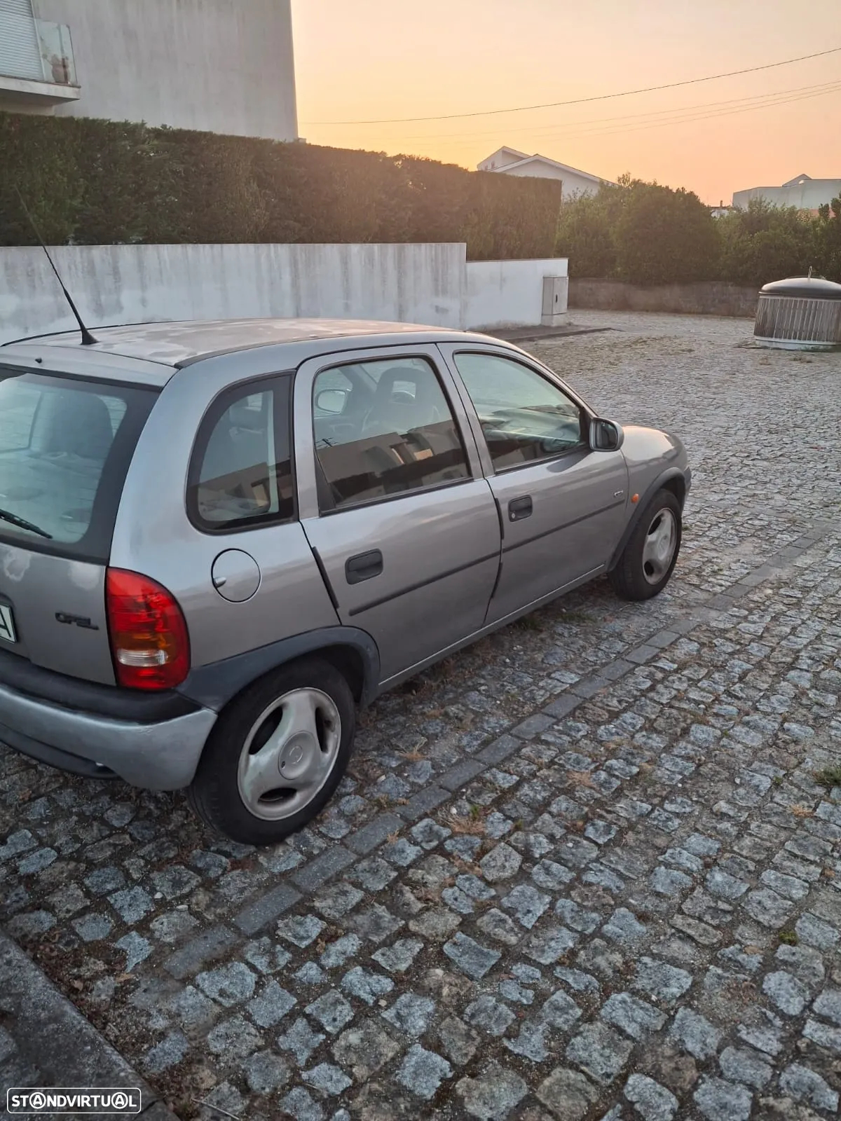 Opel Corsa 1.2 CDX - 8