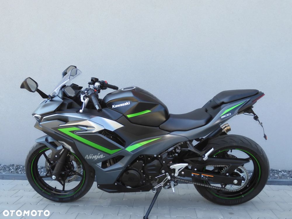 Kawasaki Ninja 500 - 37