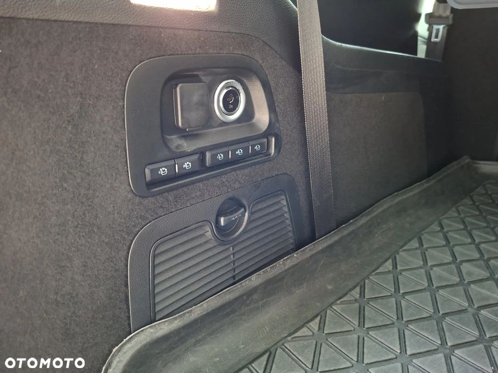 Ford Galaxy 2.0 EcoBlue Titanium - 29