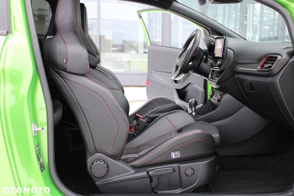 Ford Fiesta - 27