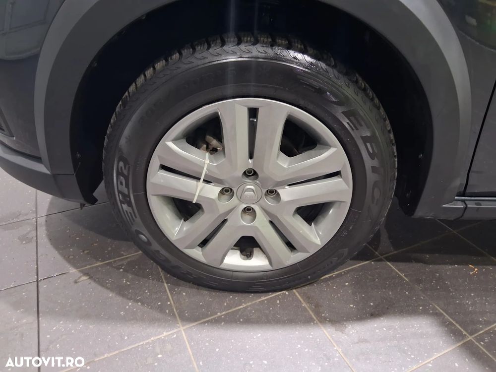 Dacia Sandero - 4