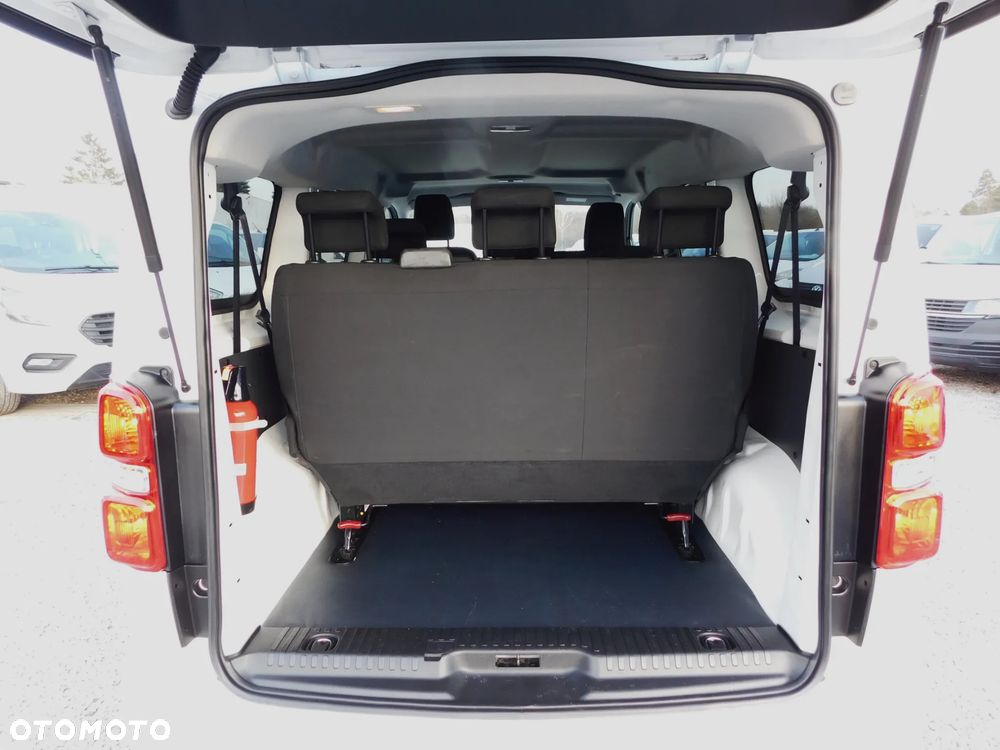 Opel Vivaro - 4