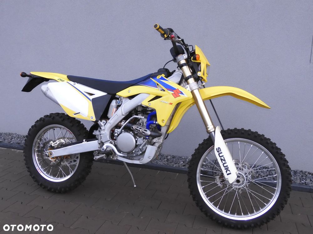 Suzuki RM-Z - 2