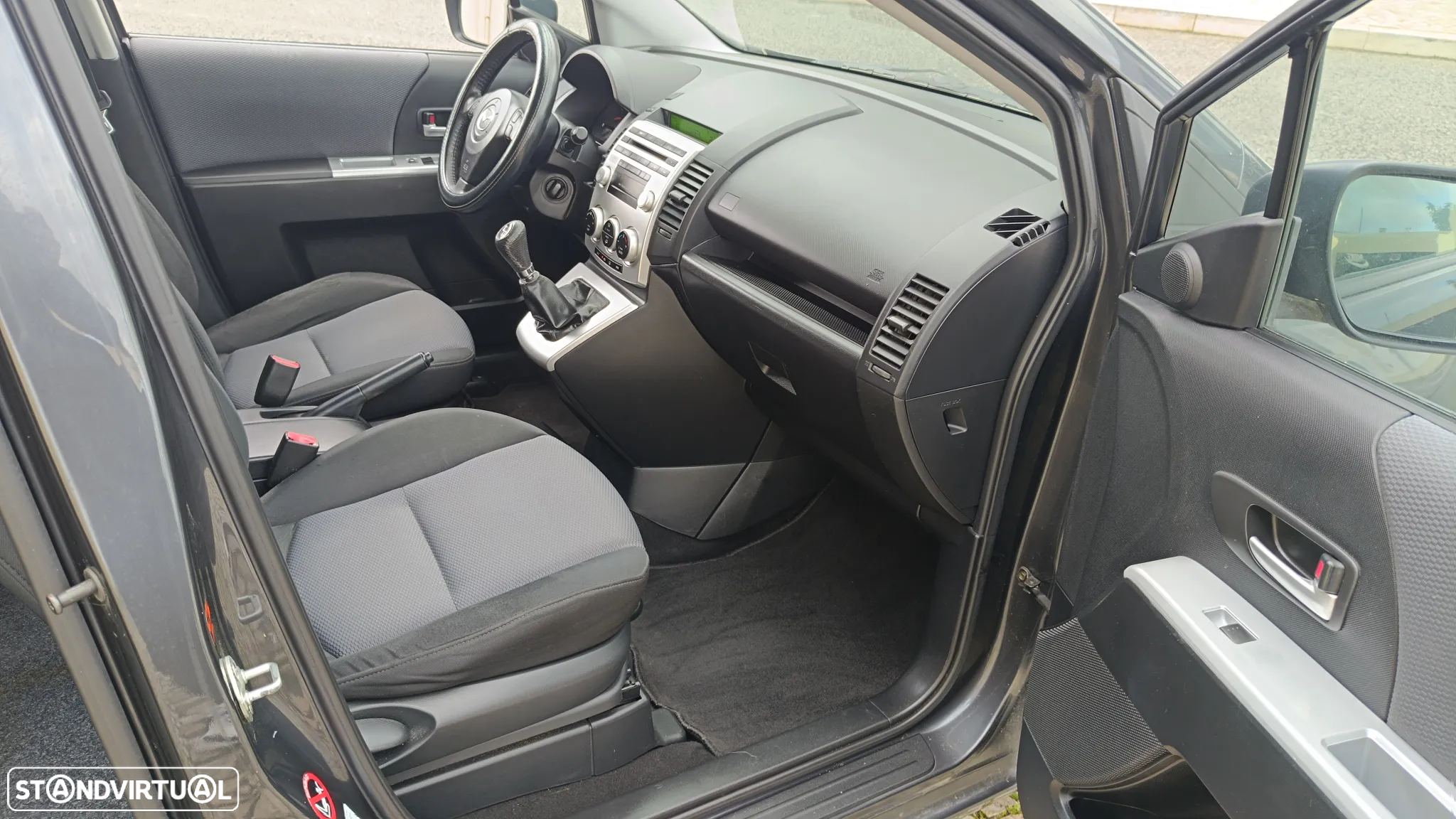 Mazda 5 MZR-CD 2.0 Exclusive - 16