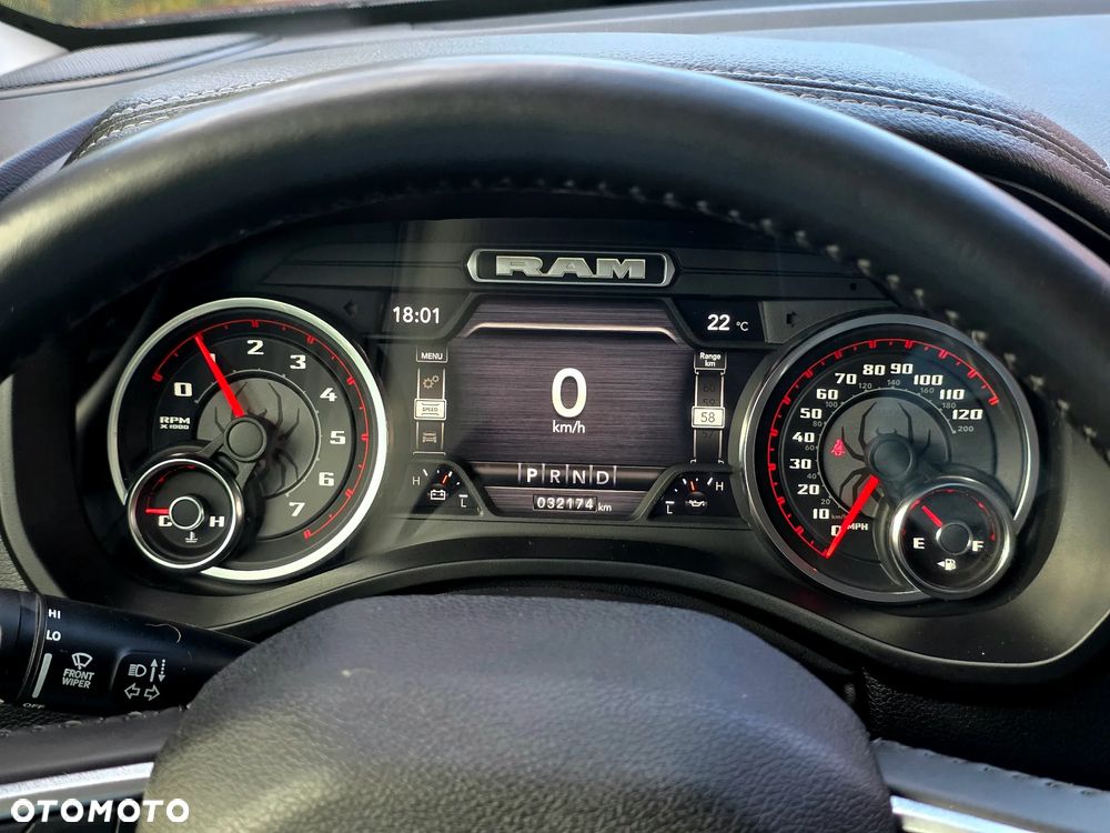 RAM 1500 - 28