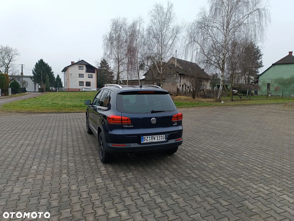 Volkswagen Tiguan - 5