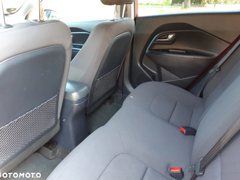 Kia Rio 1.2 Sensation - 19