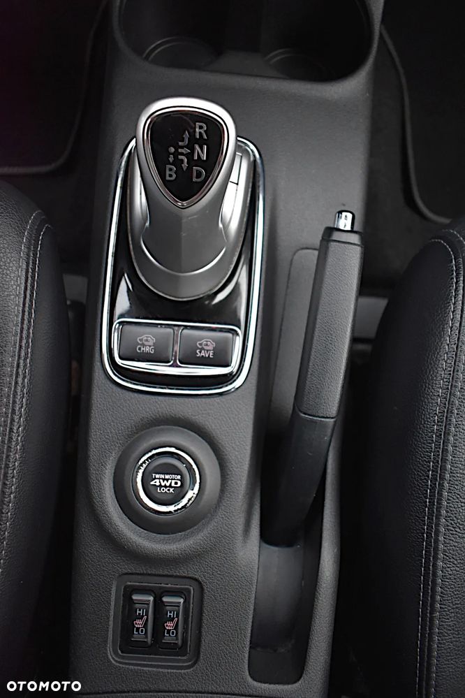 Mitsubishi Outlander 2.0 4WD - 26