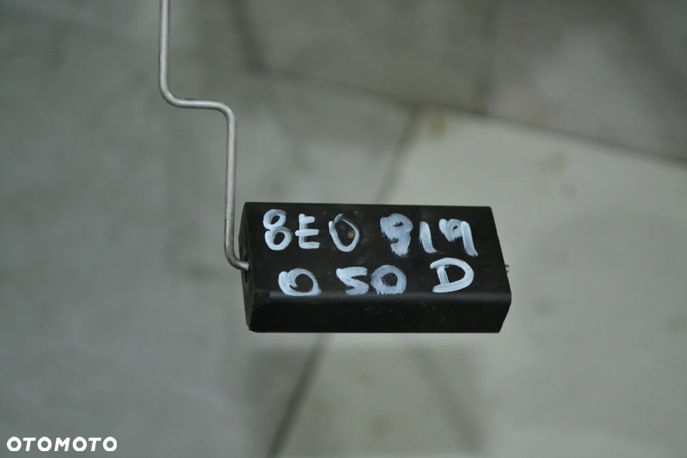 AUDI A4 B6 1,9 TDI POMPA PALIWA 8E0919050D - 2