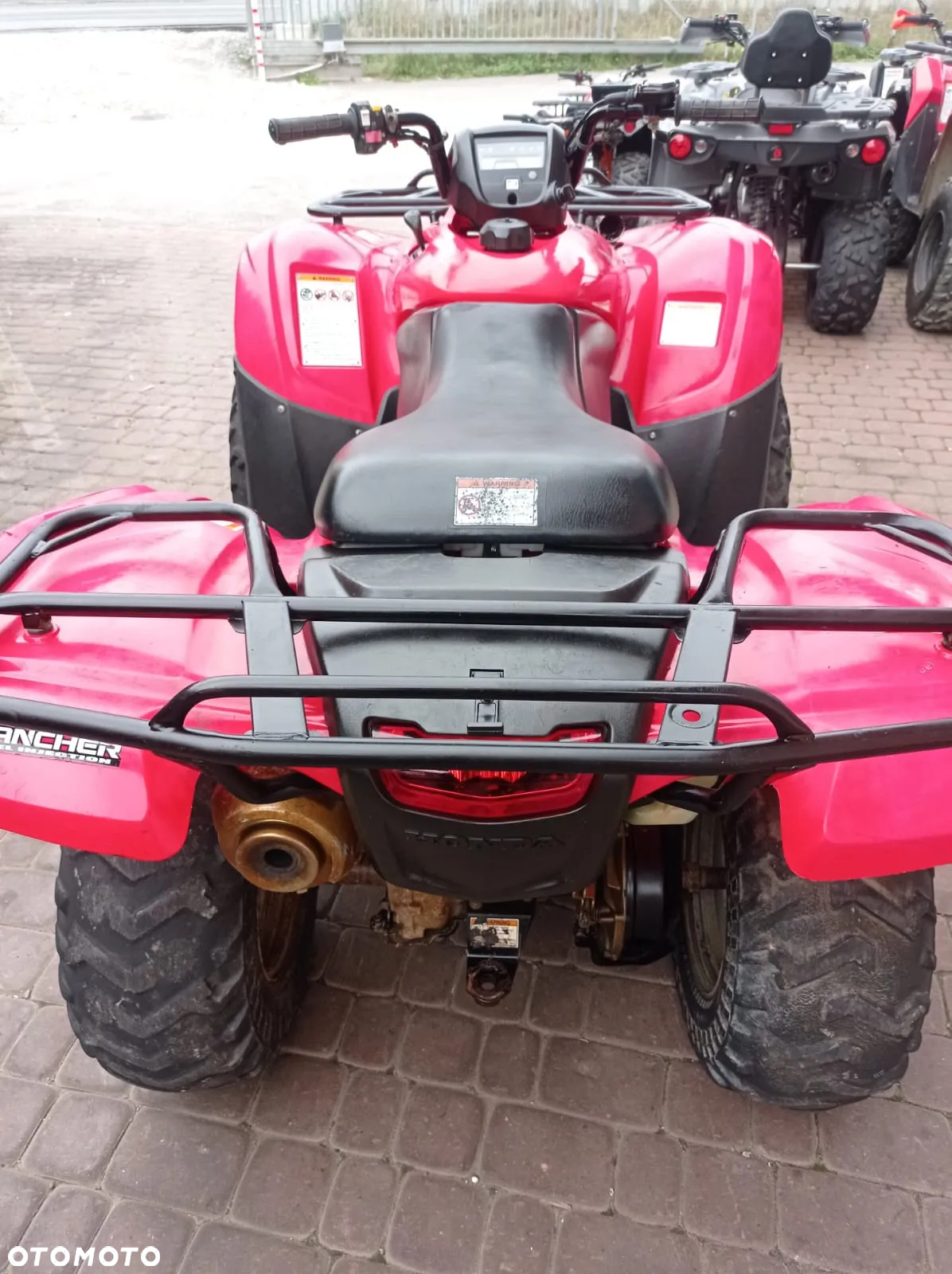 Honda TRX - 16